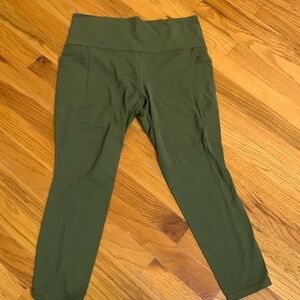 Athleta Salutation Stash leggings